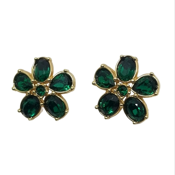SWAROVSKI SAVVY COLLECTION GOLDTONE & EMERALD GREEN CRYSTAL FLOWER EARRINGS - Picture 4 of 7